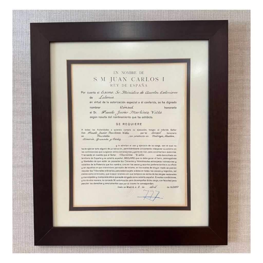 Fausto Martínez Villa Honorarkonsul von Lettland