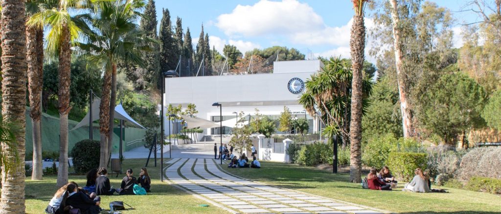 colegios marbella: aloha college 